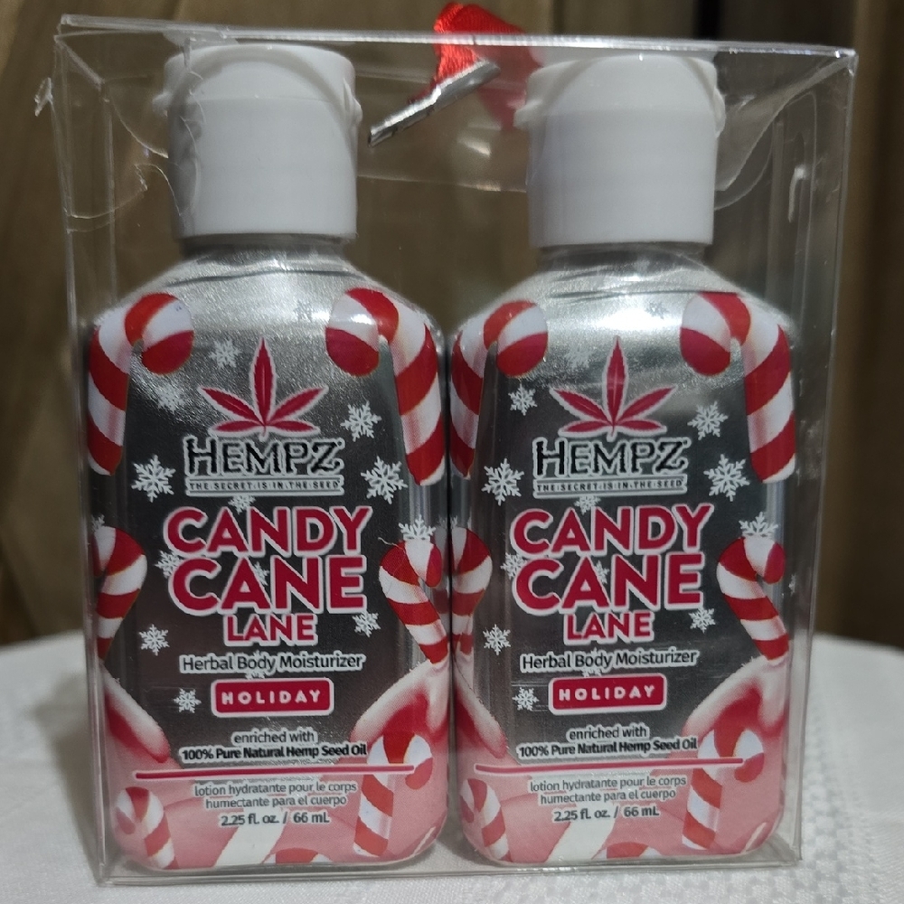 NIP Hempz Candy Cane Lane Holiday Edition Mosturizer 2.25 Oz Each